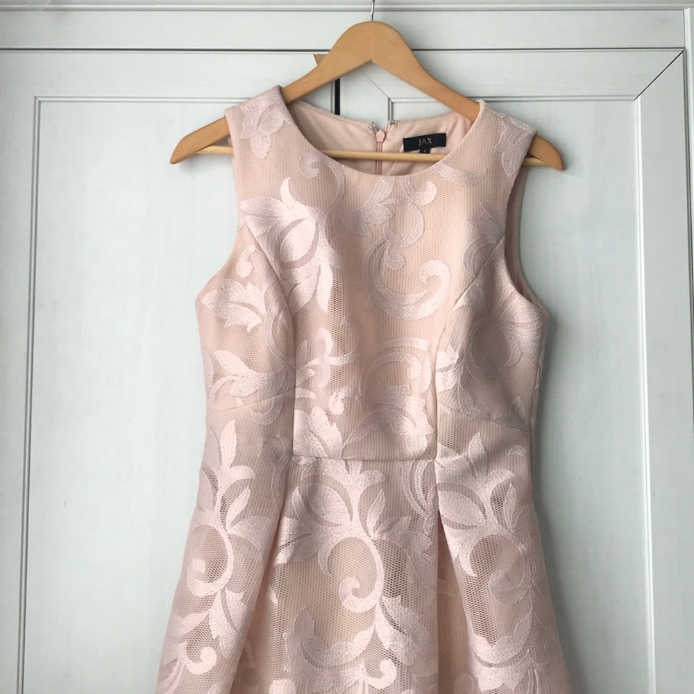 Women’s fancy pink lace dress size 4 Jax brand